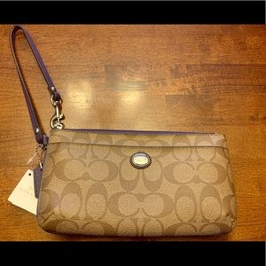 Authentic Coach Khaki Wristlet